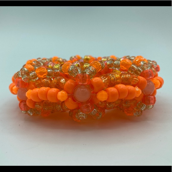 🍊🧡Orange Kandi Cuff - Picture 8 of 8